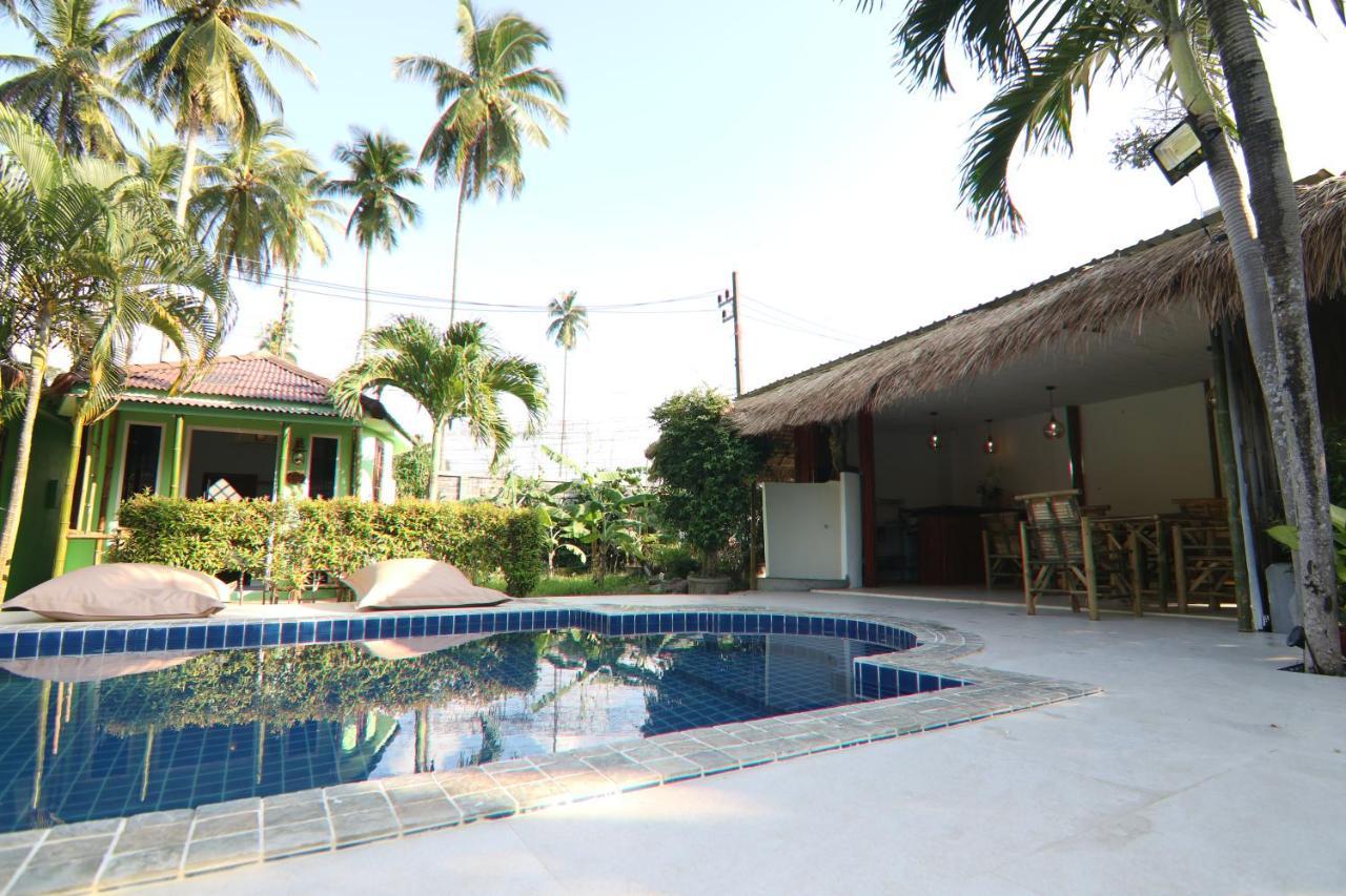 ホテル Avocado Koh Samui ボプート エクステリア 写真
