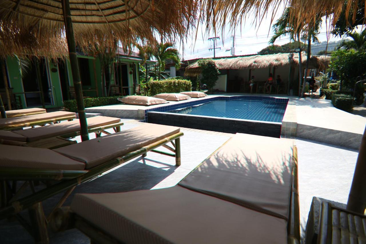 ホテル Avocado Koh Samui ボプート エクステリア 写真