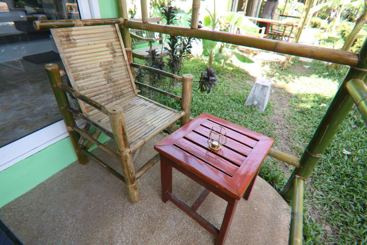 ホテル Avocado Koh Samui ボプート エクステリア 写真