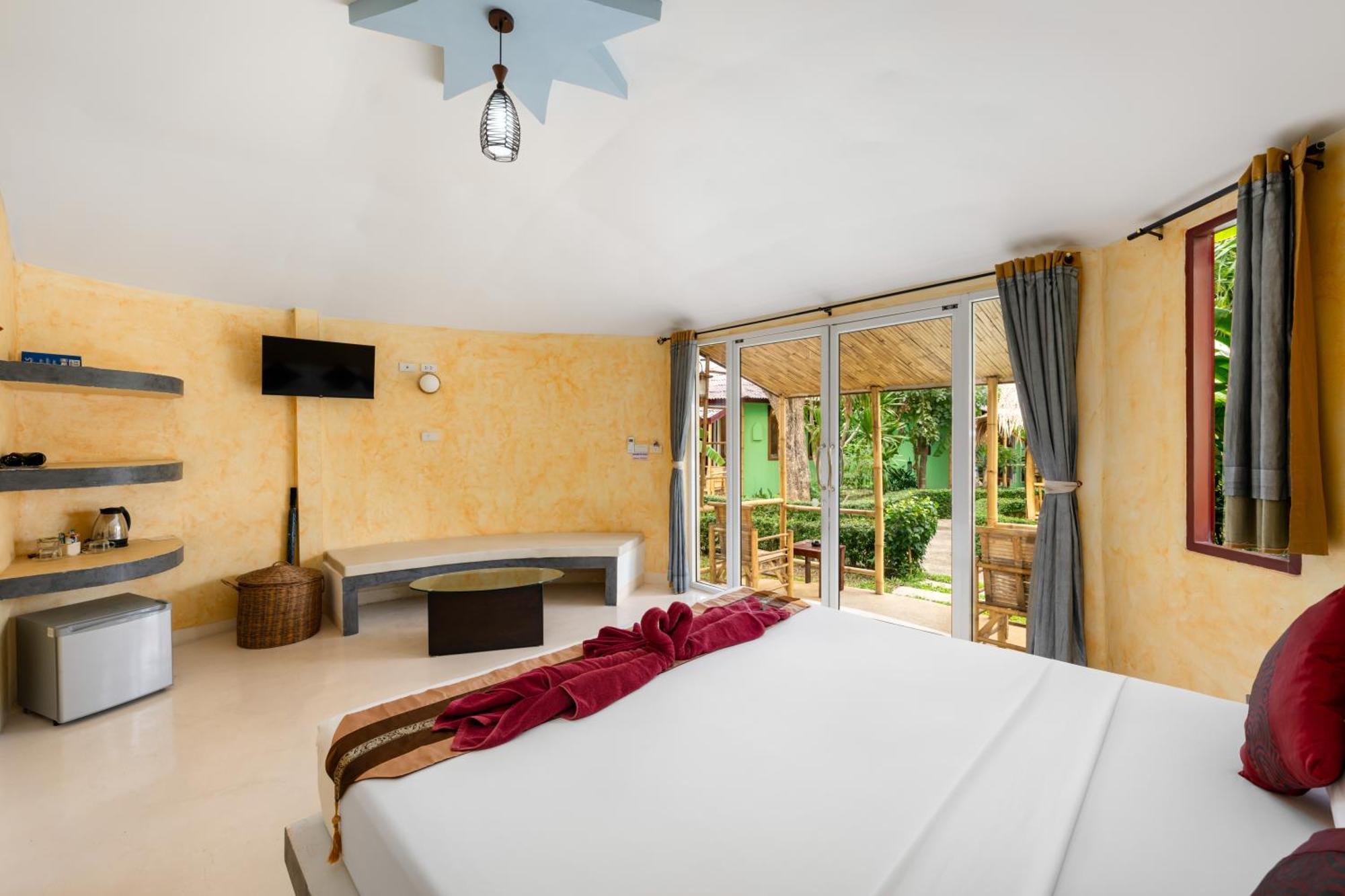 ホテル Avocado Koh Samui ボプート エクステリア 写真