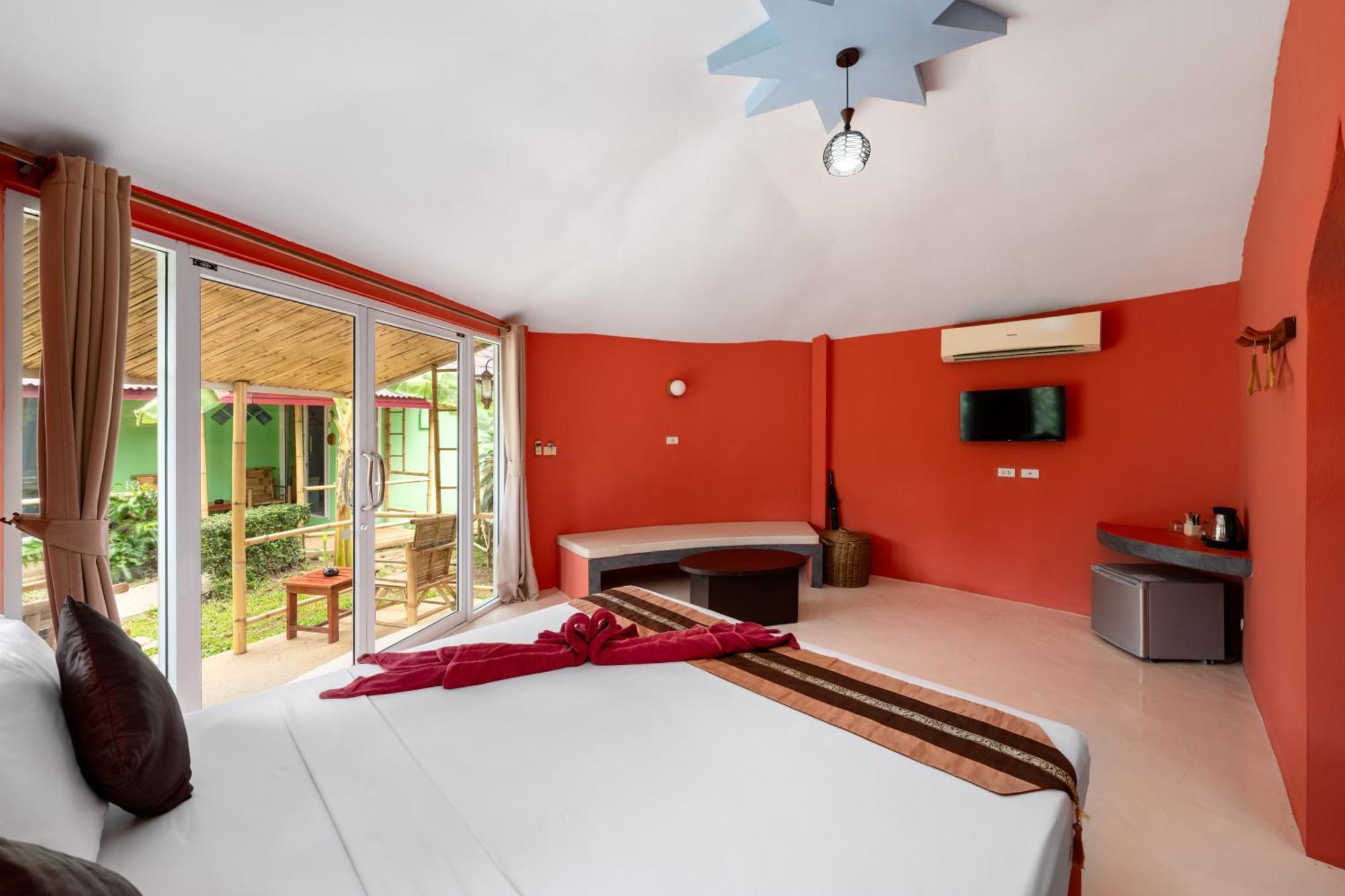 ホテル Avocado Koh Samui ボプート エクステリア 写真